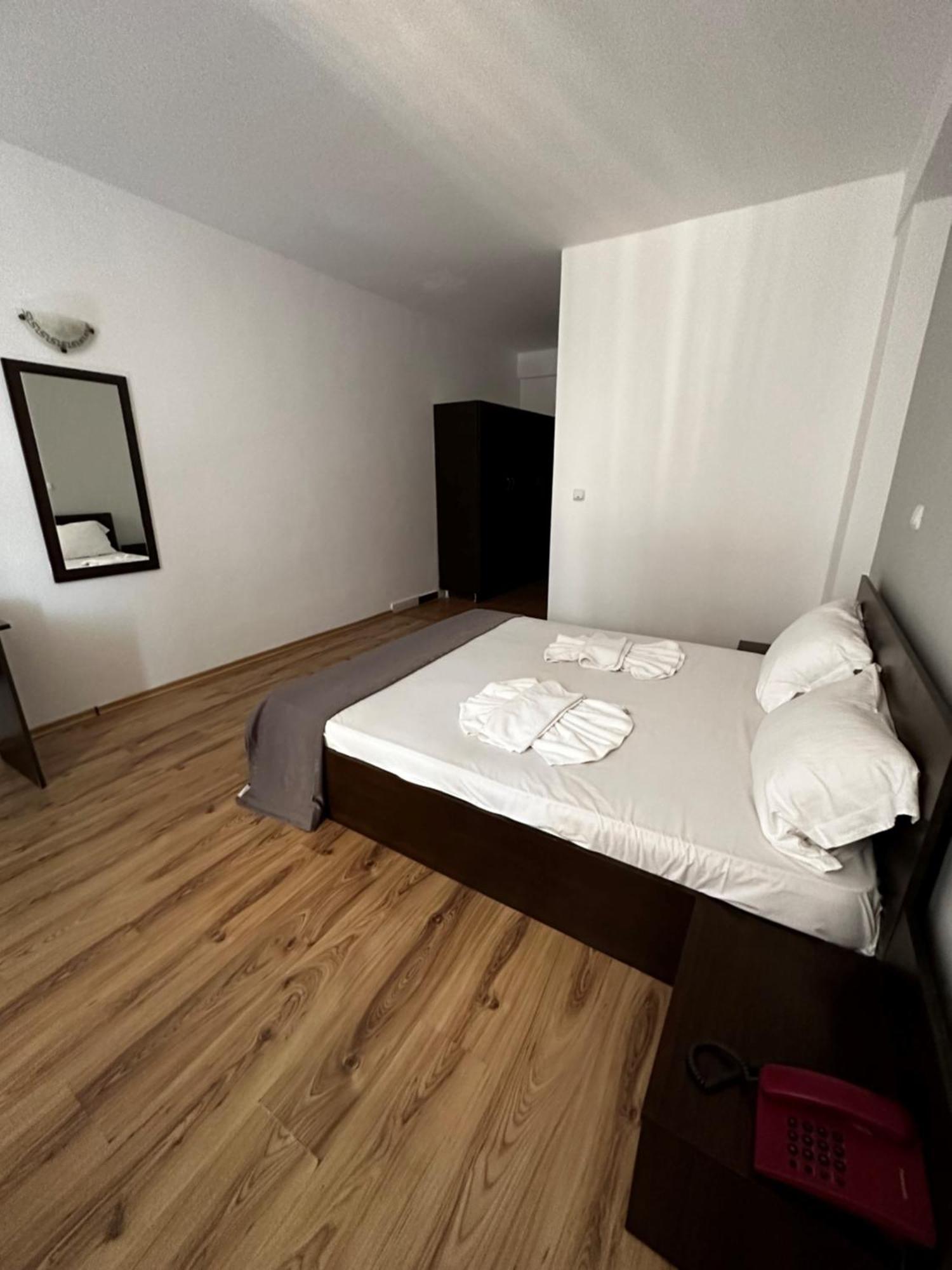 Хотел Костенец Extérieur photo